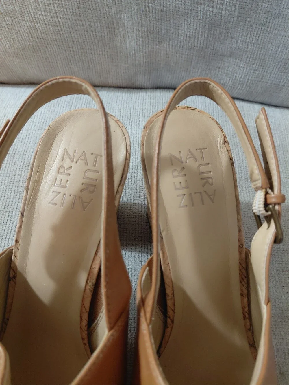 Naturalizer Tan Cork Platform Peep-Toe Block Heel Sandals Size 9.6
